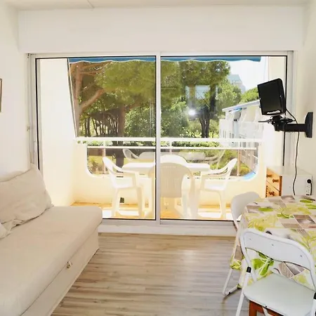 Apartment Studio Calme Proche Des Plages- Motte